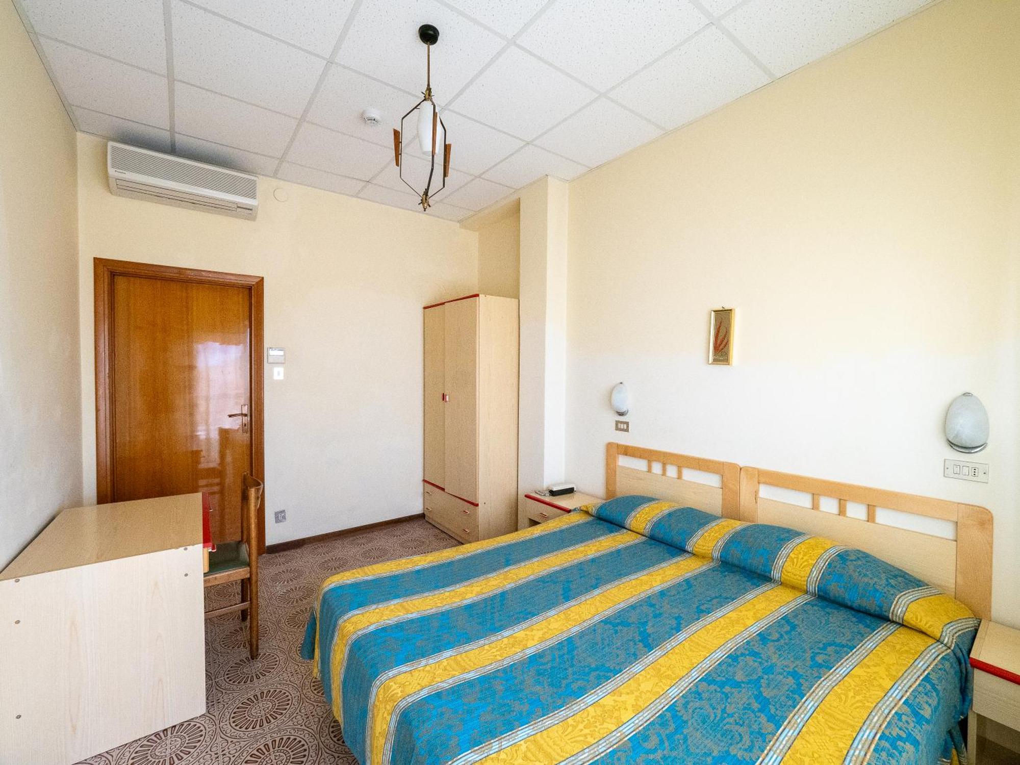Hotel Blurelda Silvi Marina Dış mekan fotoğraf