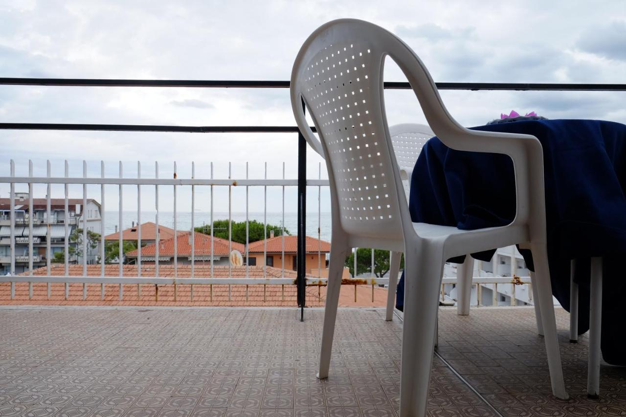 Hotel Blurelda Silvi Marina Dış mekan fotoğraf